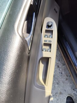 Volkswagen Passat - 9