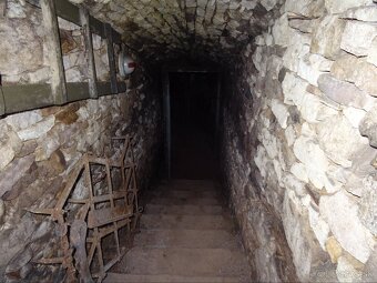 2 - izbová murovaná chata s vinicou, Viničky, Trebišov - oko - 9