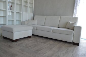 Rozťahovací gauč s taburetkou a úložným priestorom - 9