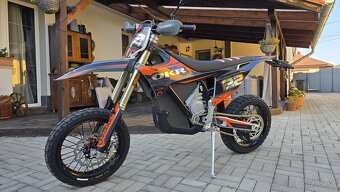 Stark VARG Supermoto 80 HP - 9