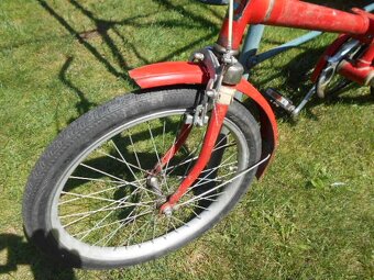 mestský skladací bicykel na fotkách - 9