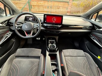 Volkswagen ID.5 GTX 4 Motion - 9