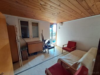 ZÁHRADA S CHATKOU A PIVNICOU pri Piešťanoch - 9