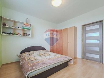 3 izbový byt s balkónom v obľúbenej lokalite na PREDAJ | GAL - 9