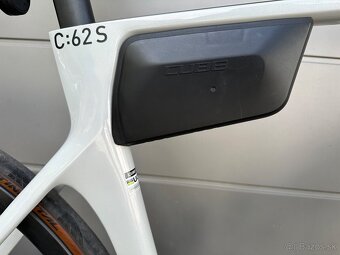 Predám cesťák Cube AGREE C:62 SL + Garmin veci - 9