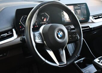 BMW Řada 2 218i ČR 1.MAJ 100 kw - 9