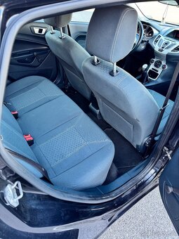 Ford fiesta 1.4 tdci titanium - 9