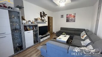 Ponúkame na predaj 4- izbový dvojgeneračný byt s balkónom. - 9