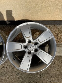 5x114,3 r18 original KIA disky - 9