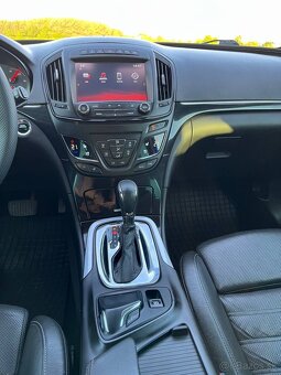 Opel Insignia Country Tourer 4x4 - 9