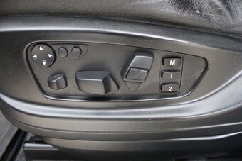 BMW X5 xDrive35d - 9