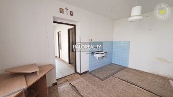 HALO reality - Predaj, rodinný dom Norovce - 9