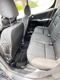 Peugeot 207 1.4i - 9