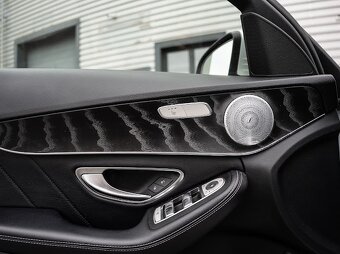 Mercedes-Benz C 220d AMG - 9