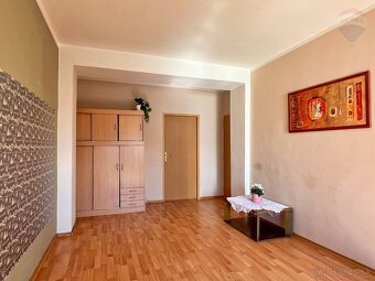 PREDAJ 2- izb. byt s balkónom ul. Rudnaya Prievidza - 9