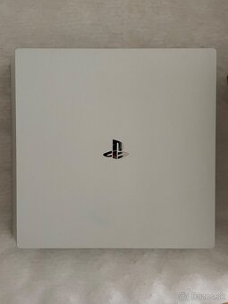 Playstation 4 Pro 1TB Glacier White + Destiny 2 - 9