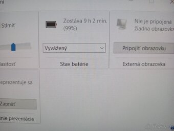 predám Dell precision 7520 , Intel core i7 , 32gb ram , ssd - 9