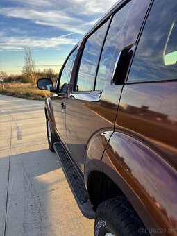 Nissan Pathfinder - 9