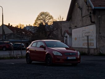 Predám Kia Cee’d 1.4 77 kW, r.v. 2008 (DOHODA MOŽNÁ) - 9