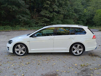 Predám Golf 7 R Variant 2.0 TSI 221kw 300ps 4x4 - 9