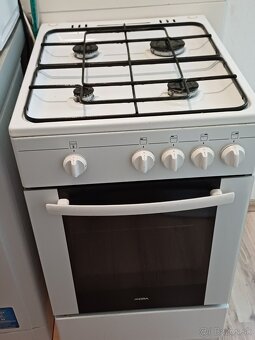 VÝHODNE SET troch spotrebičov,kombi chladnička,práčka,sporák - 9