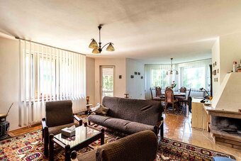 BEDES | rodinný dom 182m2, pozemok 802m2, 2x balkón, terasa - 9