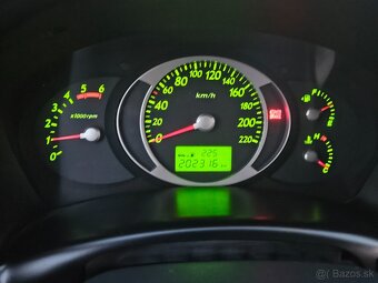 Hyundai Tucson 2.0 CRDi Premium, r.v. 2006 - 9