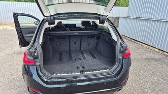 BMW rad 3 Touring 320d mHEV Touring xDrive A/T facelift - 9