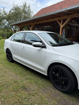 VW Jetta 1.2 TSI - 9