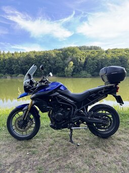 Triumph tiger 800 - 9