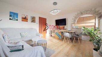 Na predaj - RODINNÝ DOM neďaleko mesta Žilina - 9