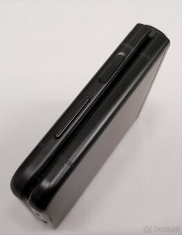 Samsung Galaxy Z Flip 3 - 9