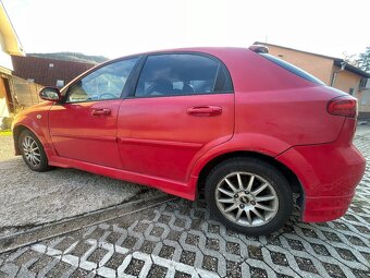 Chevrolet Lacetti - 9