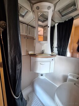 Predám Autokaravan Ford Transit 2.2 TDCi - 9