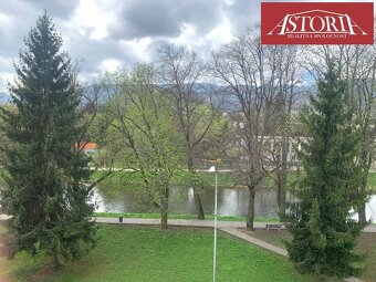 EXKLUZÍVNE 3-izbový veľkometrážny byt - Vrútky TOP - 9