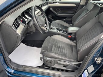 Volkswagen Passat Variant 2.0 TDI Elegance 4Motion DSG - 9