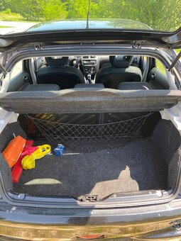 Predám Peugeot 206 - 9