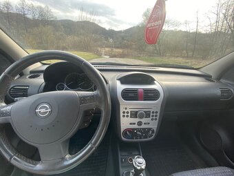 Predám Opel Corsa C 1.2 - 9