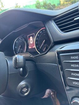 Sk auto Superb 2.0 TDI Diesel 140 kW ,6-st. automatická DSG - 9