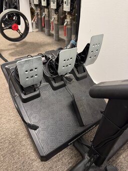 Herná závodná sedačka + volant - 9