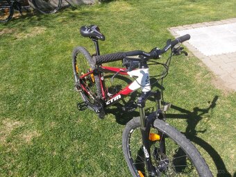 CTM Terrano 2.0 junior 15" - 9