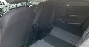 Predám Opel Insignia Combi S/T 2.0 CDTI. R.v. 2013 Kup SR - 9
