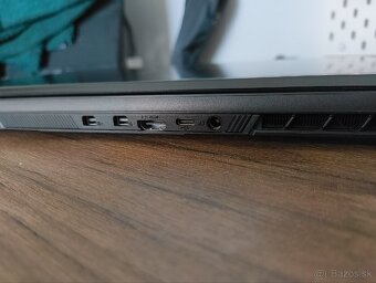 Medion Erazer - 9