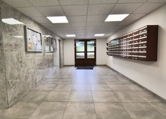 BEDES | Prenájom 1 izbový byt, 50m2, čiastočne zariadený, ZH - 9