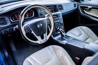 Volvo S60 D3 2.0L Summum Geartronic - 9