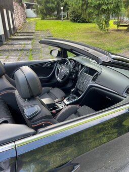 Opel Cascada Cabrio 1.4 Turbo - 9