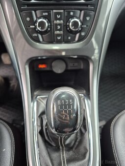 Opel Astra J 1.7cdti - 9