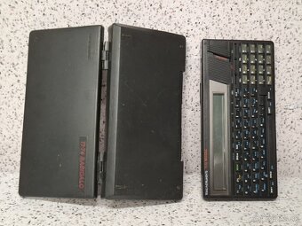 TEXAS INSTRUMENT TI-74 BASICALC / SLABŠÍ DISPLAY - 9