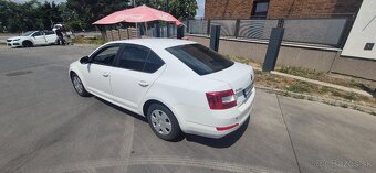 Škoda octavia 3 1.6 tdi 77kw - 9