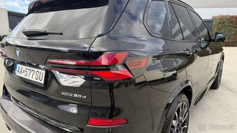 BMW X5 xDrive30d M Sport– Black Sapphire - 9